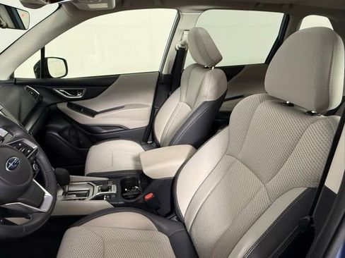 Used 2019 Subaru Forester Premium AWD/4WD image 31