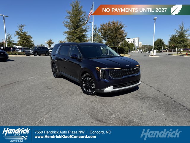 Certified 2025 Kia Carnival LXS FWD image 1