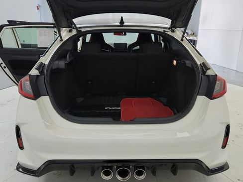 Used 2024 Honda Civic Type R image 17