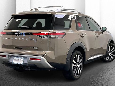 Certified 2024 Nissan Pathfinder Platinum image 12