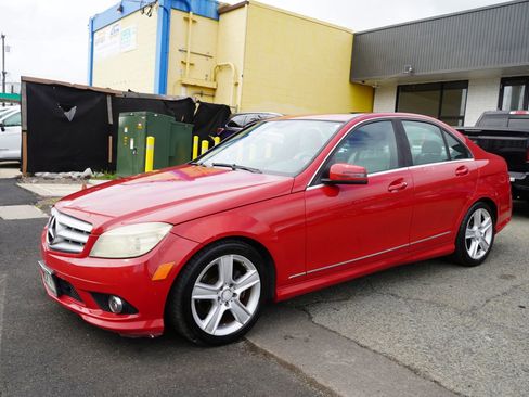 Used 2010 Mercedes-Benz C 300 Sedan image 5