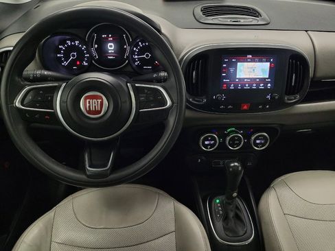 Used 2018 FIAT 500L Lounge w/ Graphite Edition FWD image 22