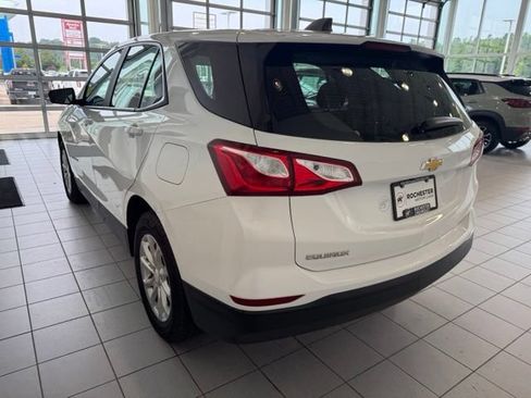 Used 2020 Chevrolet Equinox LS FWD image 41