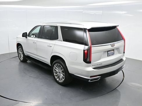 Used 2022 Cadillac Escalade Premium Luxury AWD/4WD image 62