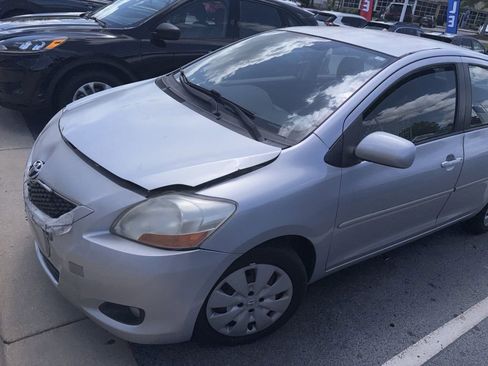 Used 2010 Toyota Yaris Sedan FWD image 1