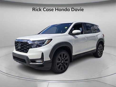 Used 2023 Honda Passport EX-L image 8