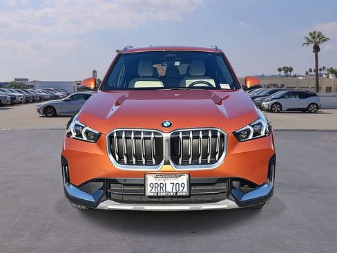 Used 2025 BMW X1 xDrive28i w/ Technology Package AWD/4WD image 2