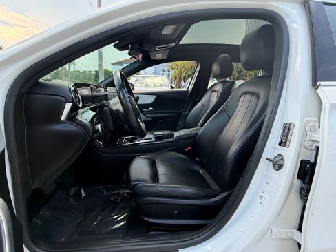 Used 2019 Mercedes-Benz A 220 image 9