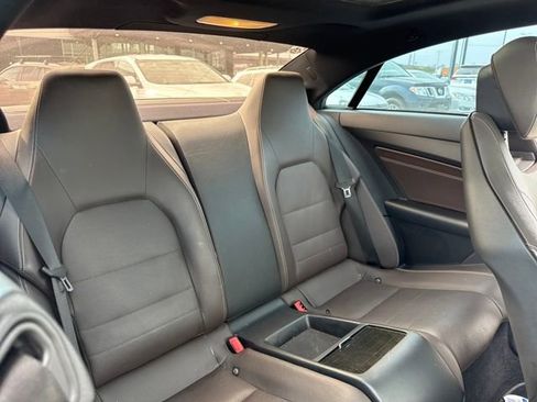 Used 2014 Mercedes-Benz E 350 4MATIC Coupe image 9