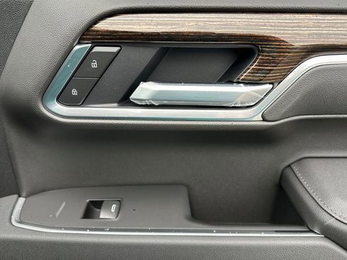 New 2026 GMC Sierra 1500 Elevation image 18