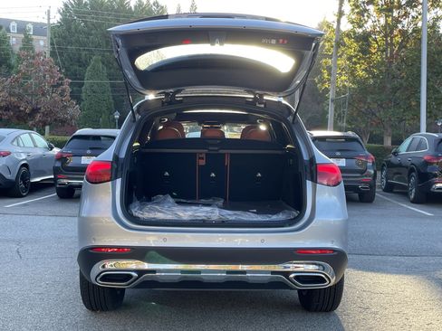 New 2026 Mercedes-Benz GLC 300 4MATIC image 8