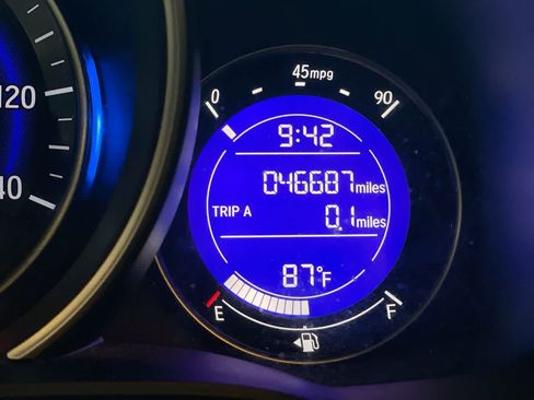 Used 2017 Honda Fit EX image 15