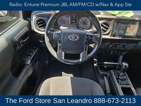 Used 2019 Toyota Tacoma TRD Sport w/ Technology Package RWD image 18