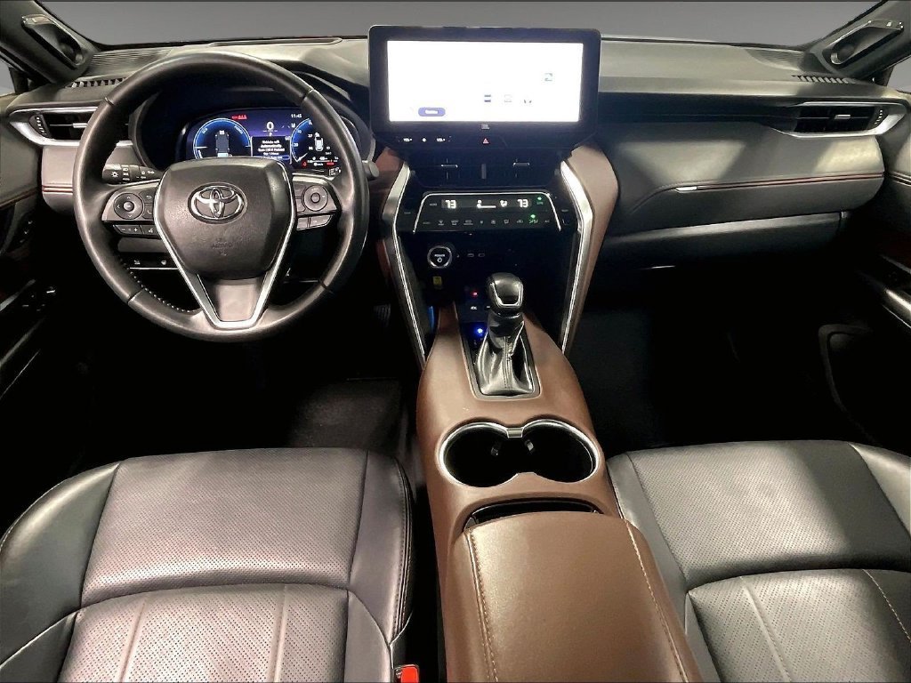 Used 2023 Toyota Venza Limited AWD/4WD image 22