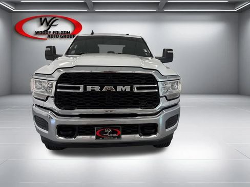 Used 2024 RAM 2500 Tradesman w/ Chrome Appearance Group AWD/4WD image 2