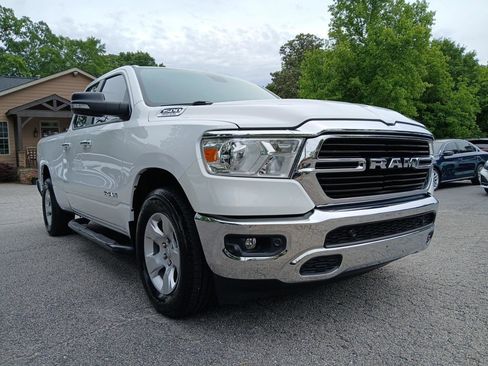 Used 2019 RAM 1500 Big Horn RWD image 4