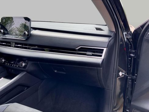 Used 2024 Mitsubishi Outlander SE FWD image 18