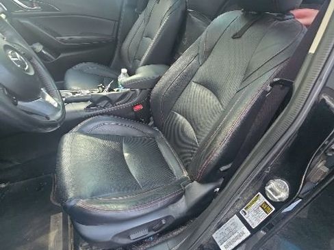 Used 2016 MAZDA MAZDA3 s Grand Touring FWD image 10
