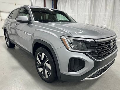 Used 2025 Volkswagen Atlas Cross Sport SE