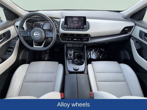 Used 2021 Nissan Rogue SV w/ Premium Package AWD/4WD image 27