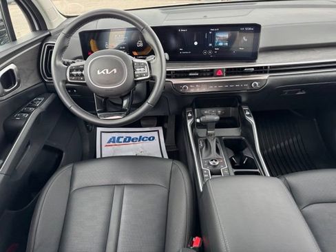 Used 2025 Kia Sorento X-Line EX AWD/4WD image 17