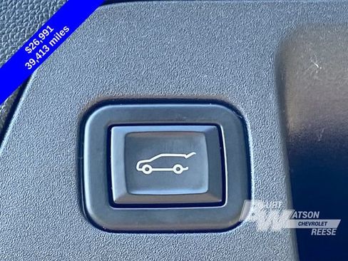 Used 2023 Buick Envision Essence AWD/4WD image 17