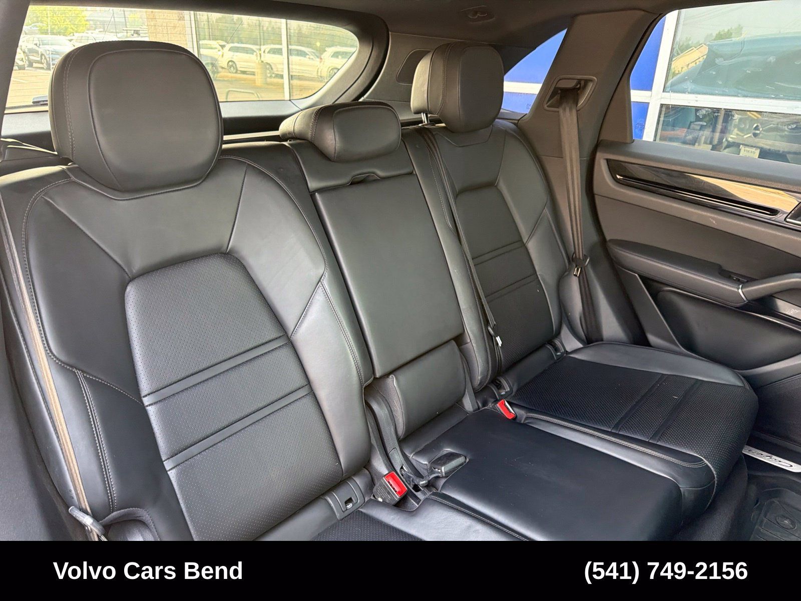 Used 2019 Porsche Cayenne AWD/4WD image 24