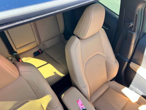 Used 2025 Lexus UX 300h FWD w/ Cold Area Package image 12