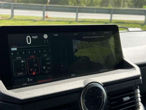 Used 2025 INEOS Grenadier image 25