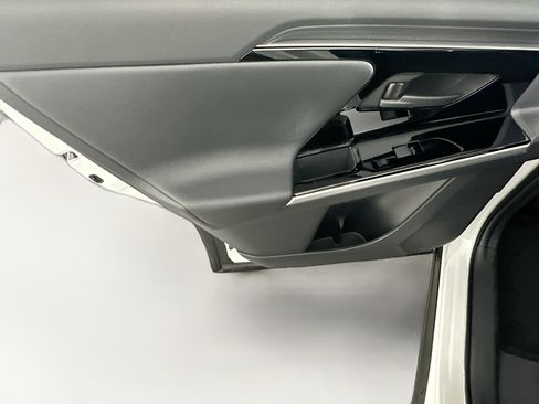 Used 2024 Toyota bZ4X XLE w/ Weather Package image 26