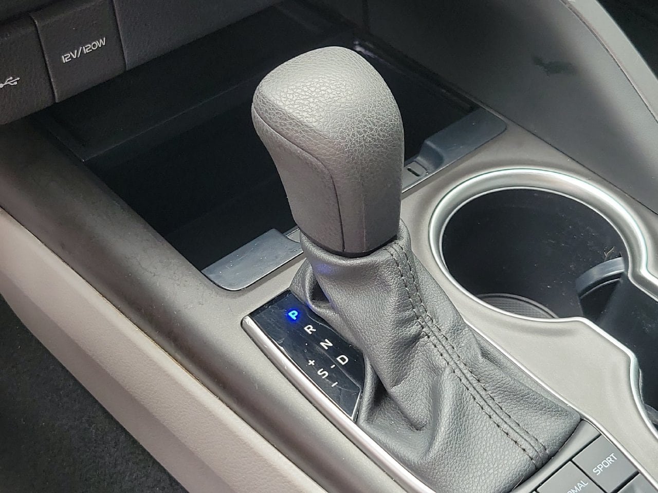 Used 2023 Toyota Camry LE FWD image 27