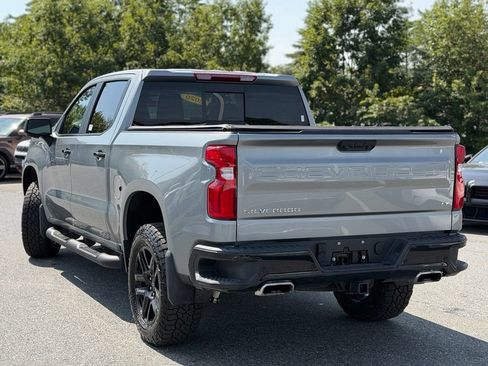 Used 2026 Chevrolet Silverado 1500 LT Trail Boss w/ LT Trail Boss Premium Package AWD/4WD image 3