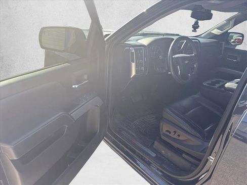 Used 2018 Chevrolet Silverado 1500 LT w/ Texas Edition AWD/4WD image 9