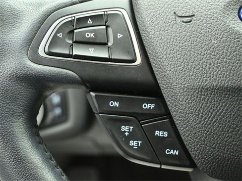 Certified 2019 Ford Escape Titanium image 12