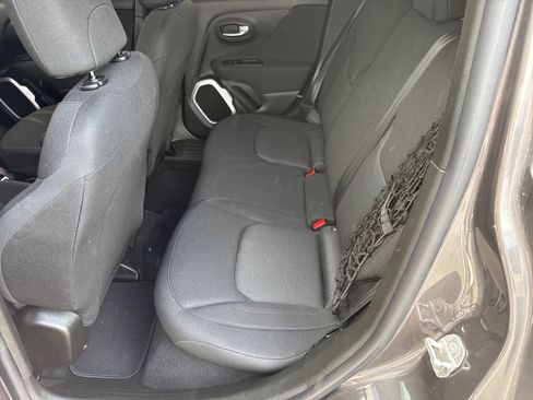 Used 2018 Jeep Renegade Sport w/ Power & Air Group AWD/4WD image 11