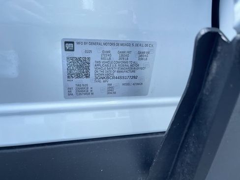 Certified 2025 Chevrolet Blazer LT w/ Convenience Package FWD image 33