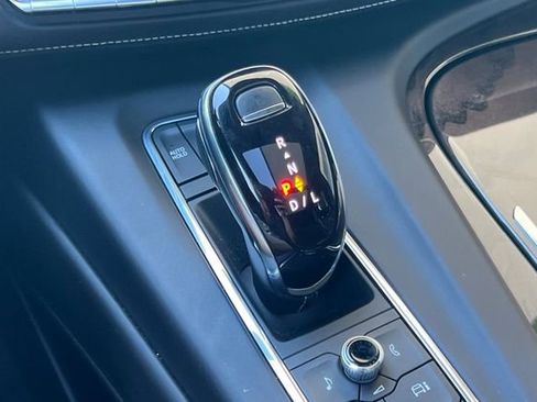 Used 2024 Cadillac Escalade ESV Sport Platinum w/ LPO, ONYX Package image 28