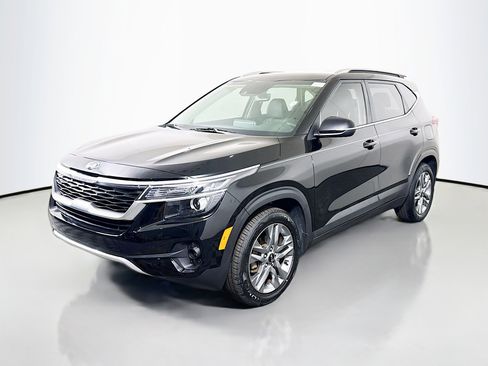 Used 2021 Kia Seltos S image 4