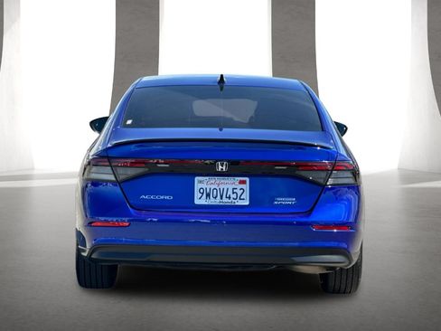 Used 2025 Honda Accord Sport image 5