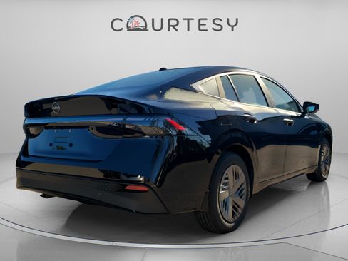 New 2026 Nissan Sentra S w/ S Cold Weather Package FWD image 5