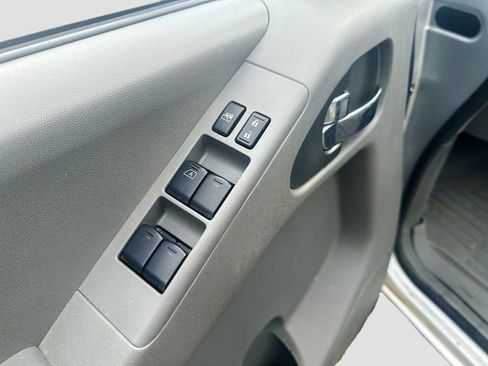 Used 2013 Nissan Frontier SV w/ SV Value Truck Pkg image 18