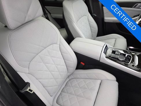 Used 2024 BMW X5 sDrive40i w/ Premium Package RWD image 28