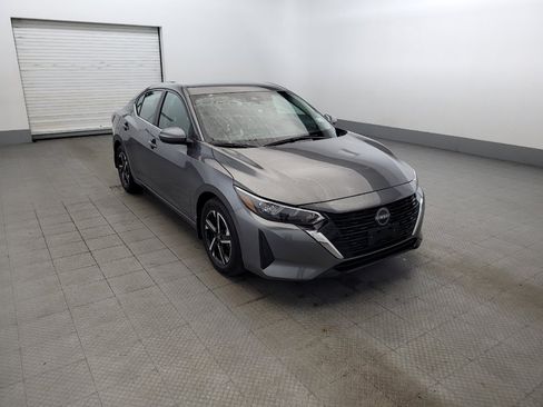 Used 2025 Nissan Sentra SV w/ All-Weather Package FWD image 13