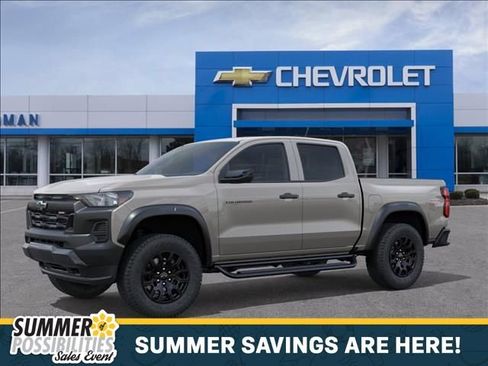 New 2026 Chevrolet Colorado Trail Boss AWD/4WD image 2