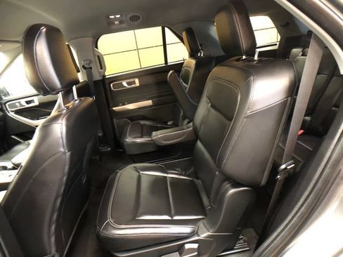 Certified 2023 Ford Explorer XLT w/ Equipment Group 202A AWD/4WD image 20