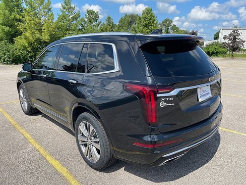 Used 2020 Cadillac XT6 Premium Luxury image 6