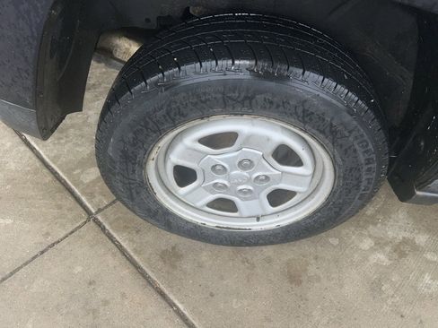 Used 2011 Jeep Patriot Sport w/ PWR Value Group image 14