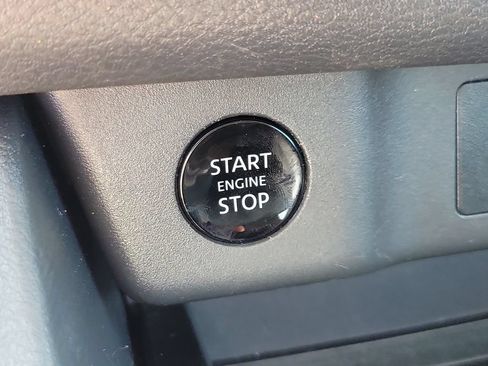 Certified 2024 Nissan Rogue S FWD image 28