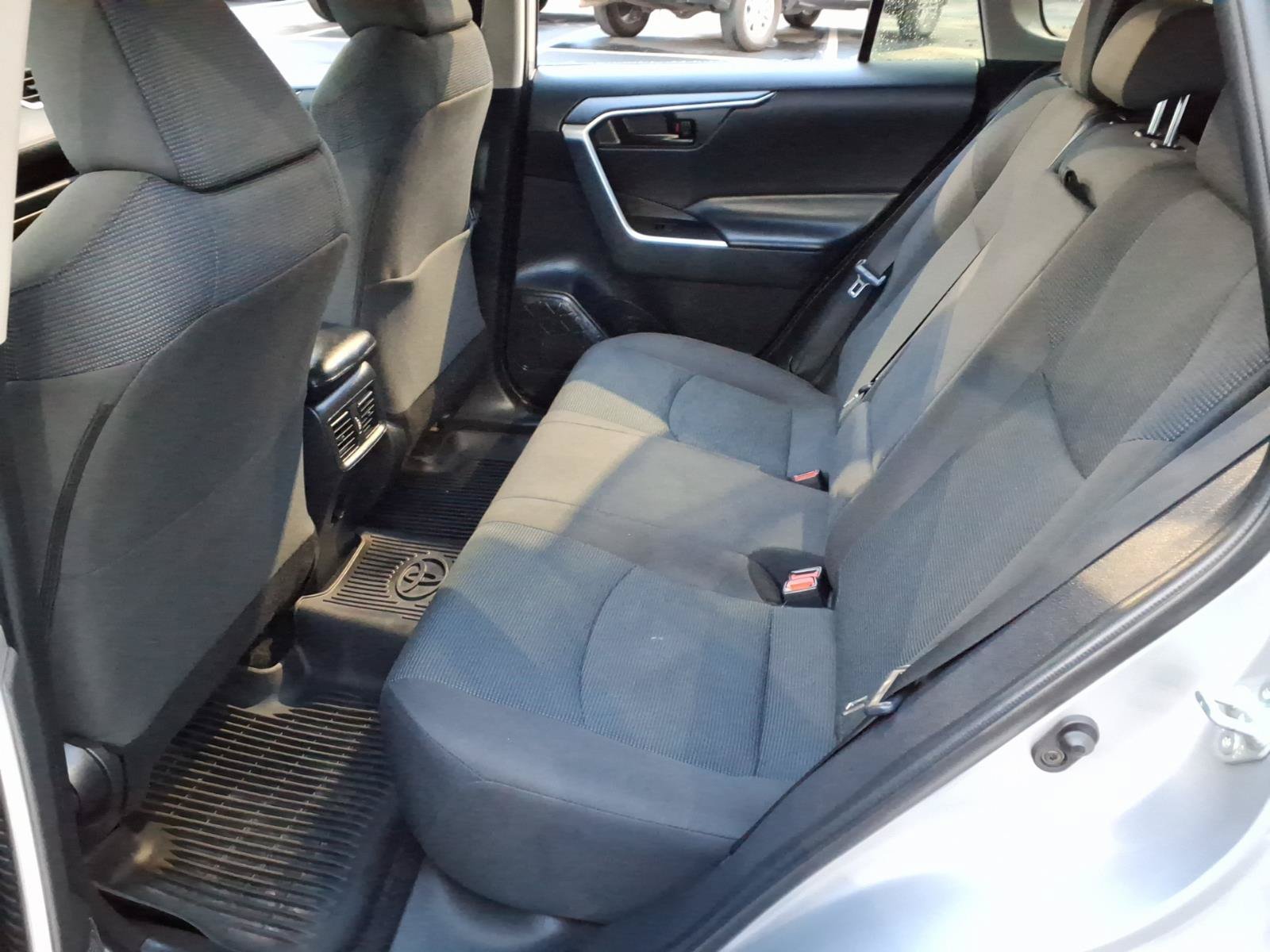 Certified 2022 Toyota RAV4 LE FWD image 10