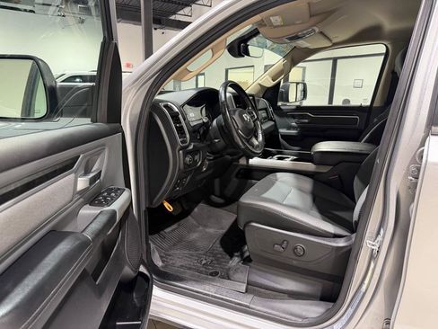 Used 2020 RAM 1500 Big Horn AWD/4WD image 16